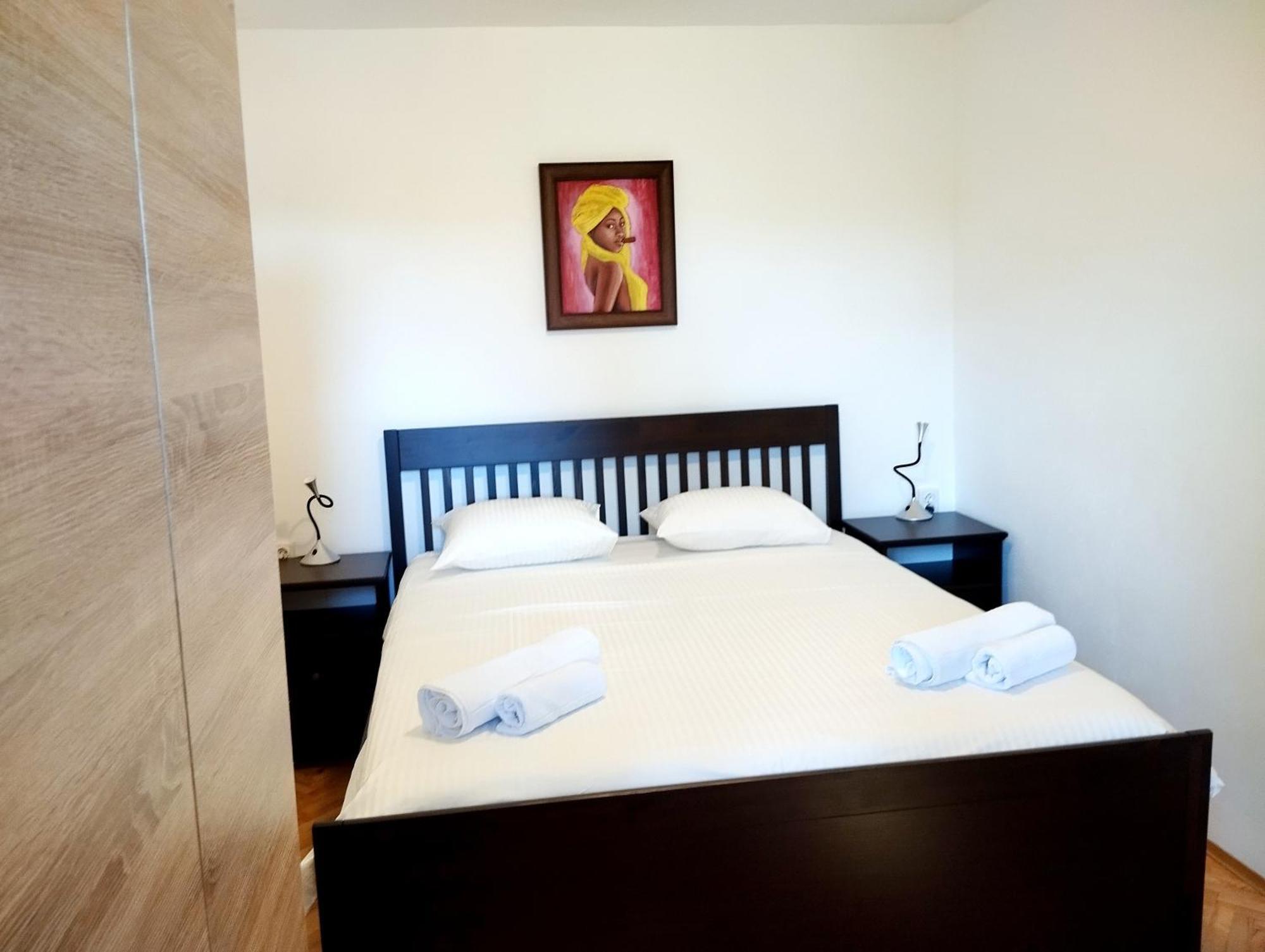 Holiday House Pinus Pinea 비간즈 외부 사진