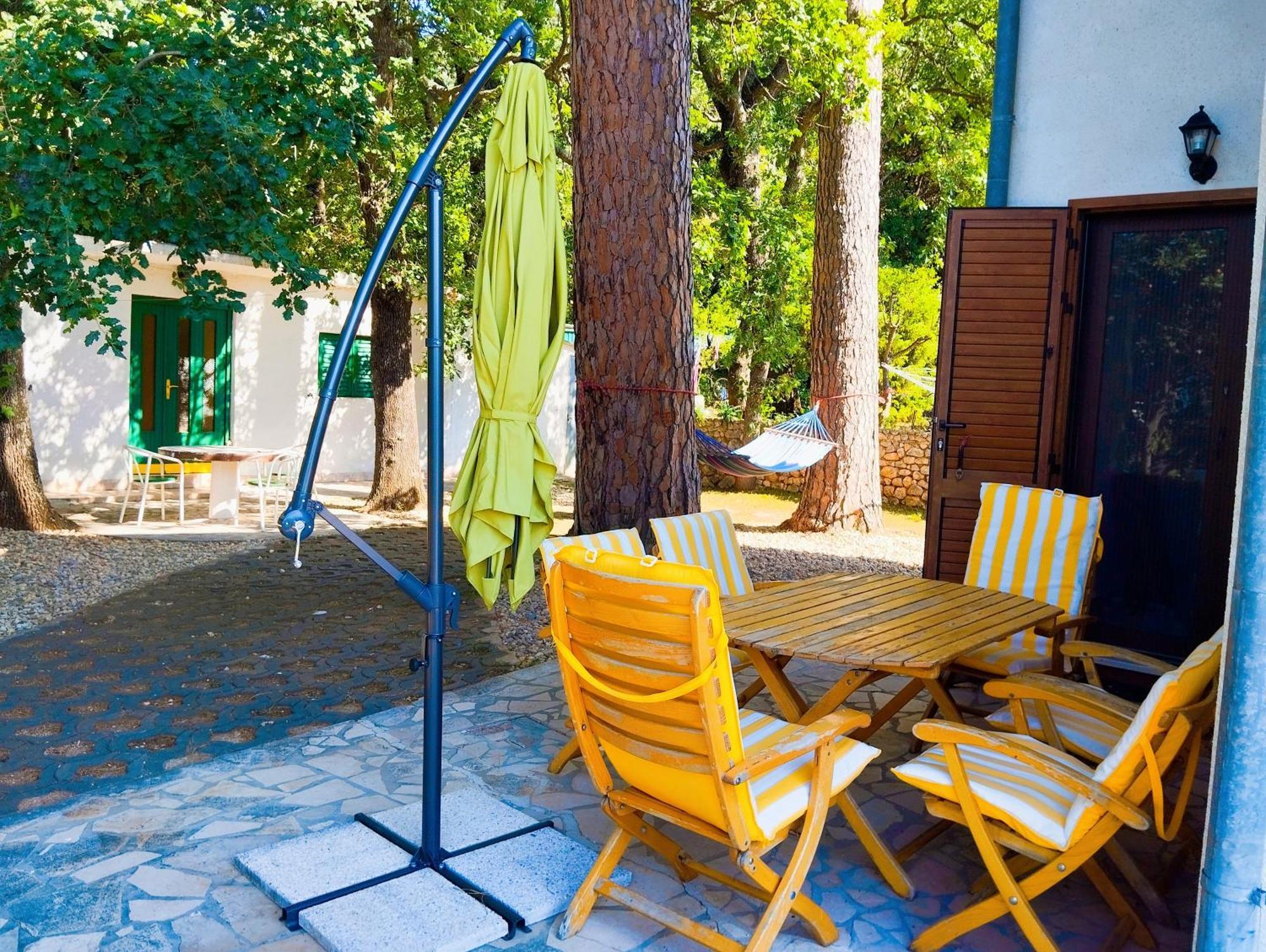 Holiday House Pinus Pinea 비간즈 외부 사진